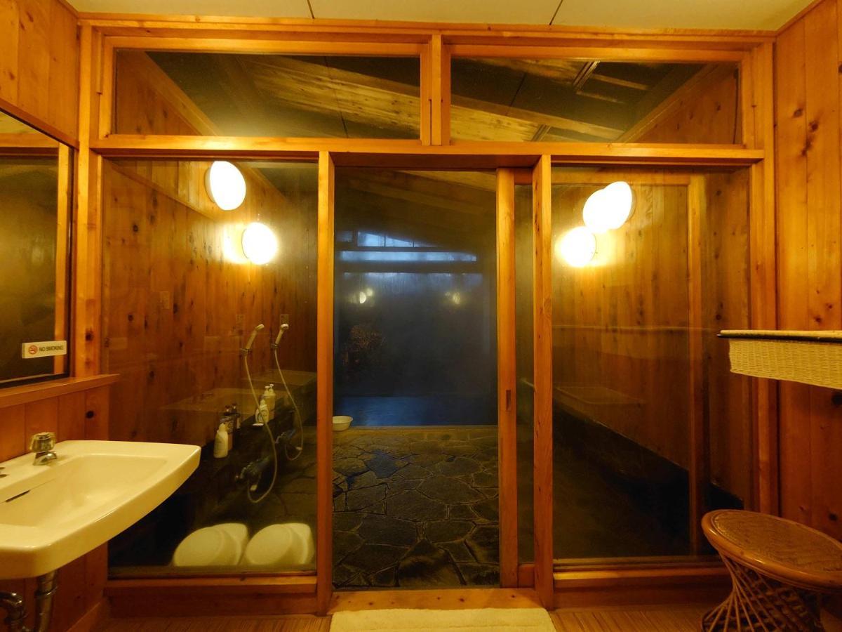 Yufuin Onsen Auberge Kunugiya Exterior photo